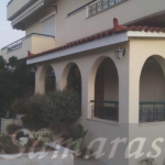 Μεζονέτα σε 7000 τμ οικόπεδο